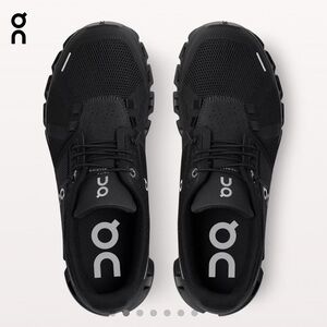 On cloud cloud 5 women sneakers